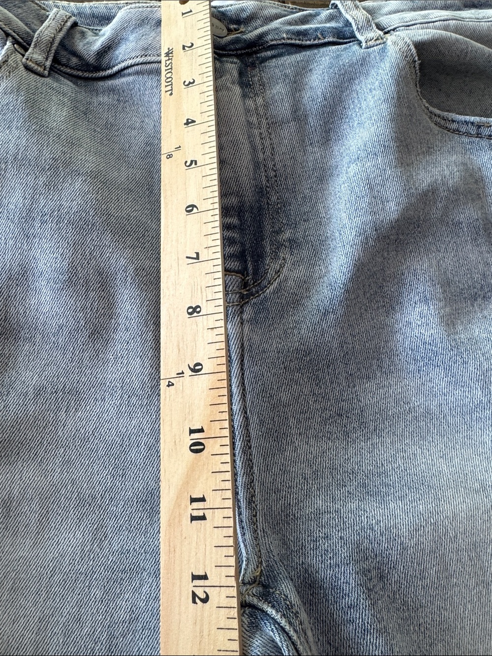 Risen Sequin Light Wash Distressed Denim Jeans Size 2XL - Picture 8 of 11